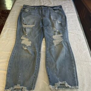 Judy blue distressed jeans size 15/32